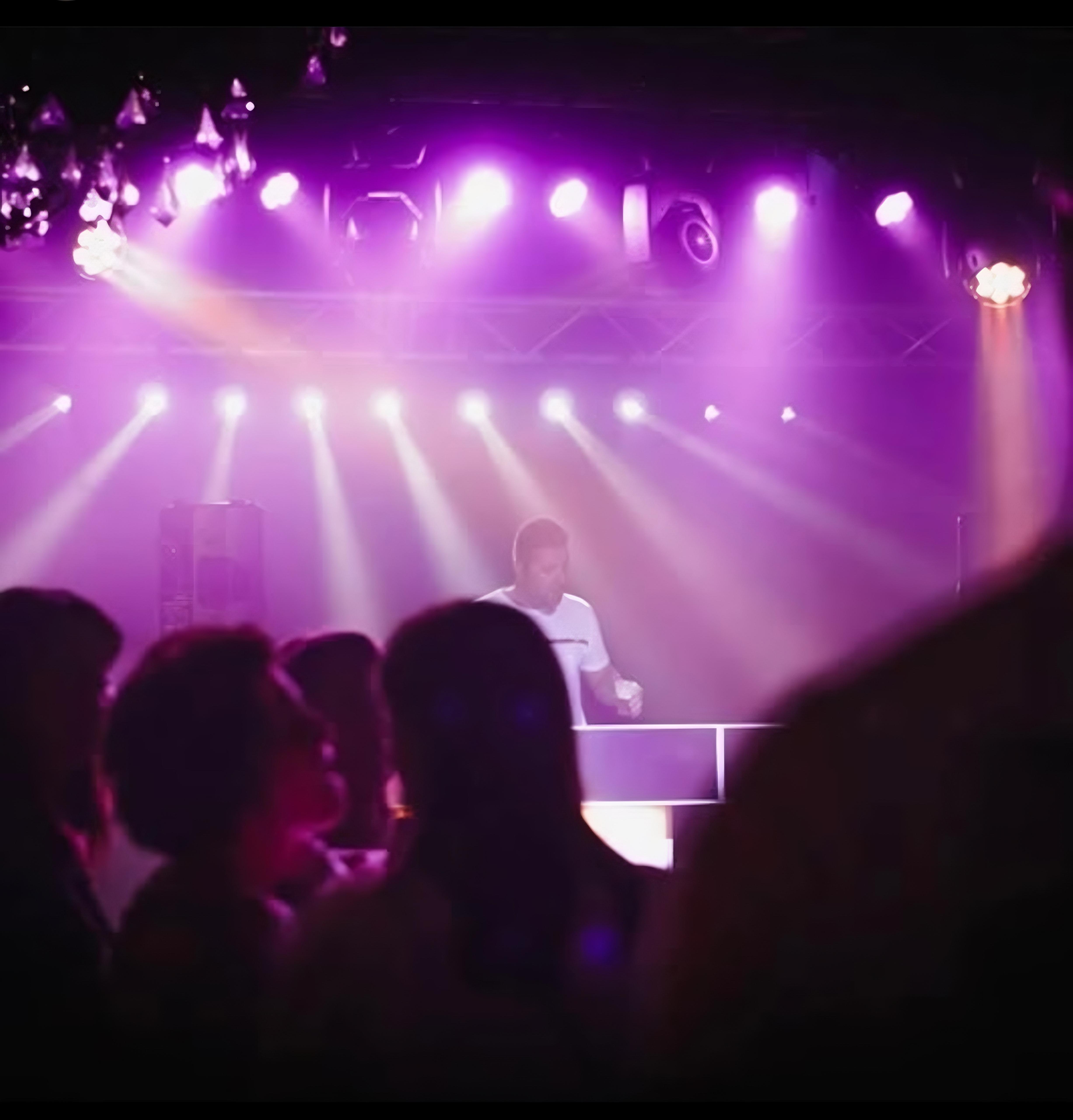 Geluidsverhuur voor Schoolfeesten door Mudde Sound Entertainment